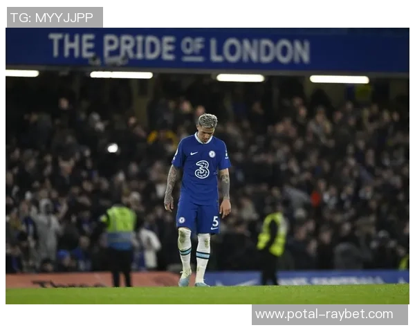 切尔西更衣室危机加剧斯特林与恩佐训练场激烈冲突内幕曝光 切尔西更衣室危机加剧斯特林与恩佐训练场激烈冲突内幕曝光