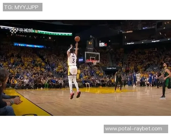 勇士队与爵士2018年对决回顾:精彩瞬间与战术分析 勇士队与爵士2018年对决回顾:精彩瞬间与战术分析